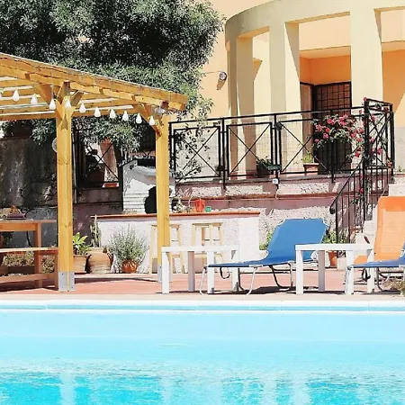 Camera I Sleeps 8 Pool Wifi * Brucoli